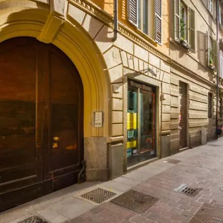 Downtown Apartment *